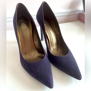 Stuart Weitzman heels, worn 3-4 times. Bought from SW store in 2016.